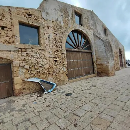 Gioia Di Mare מרצאממי